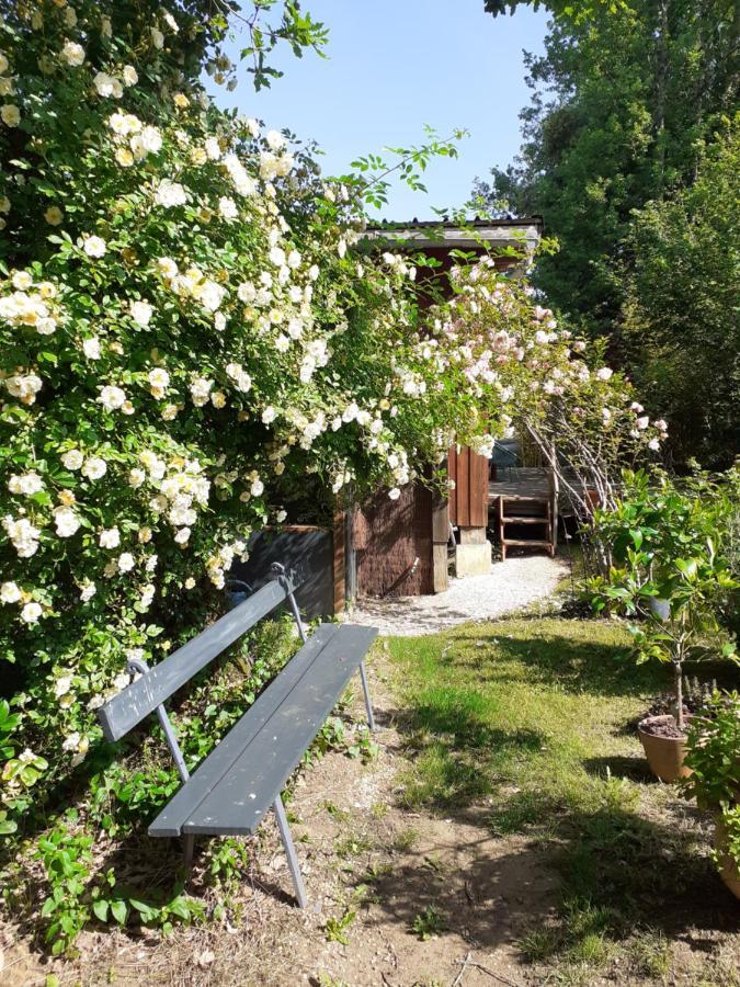 La Cabane De L'Oiseau Couze-et-Saint-Front エクステリア 写真
